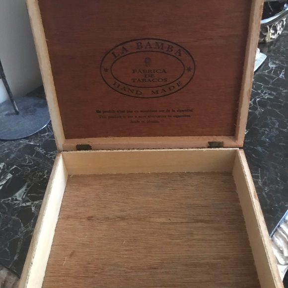 Wooden cigar box - Picture 4 of 6